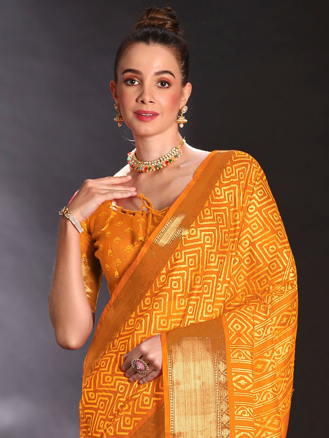 Leheriya Zari Sungudi Saree