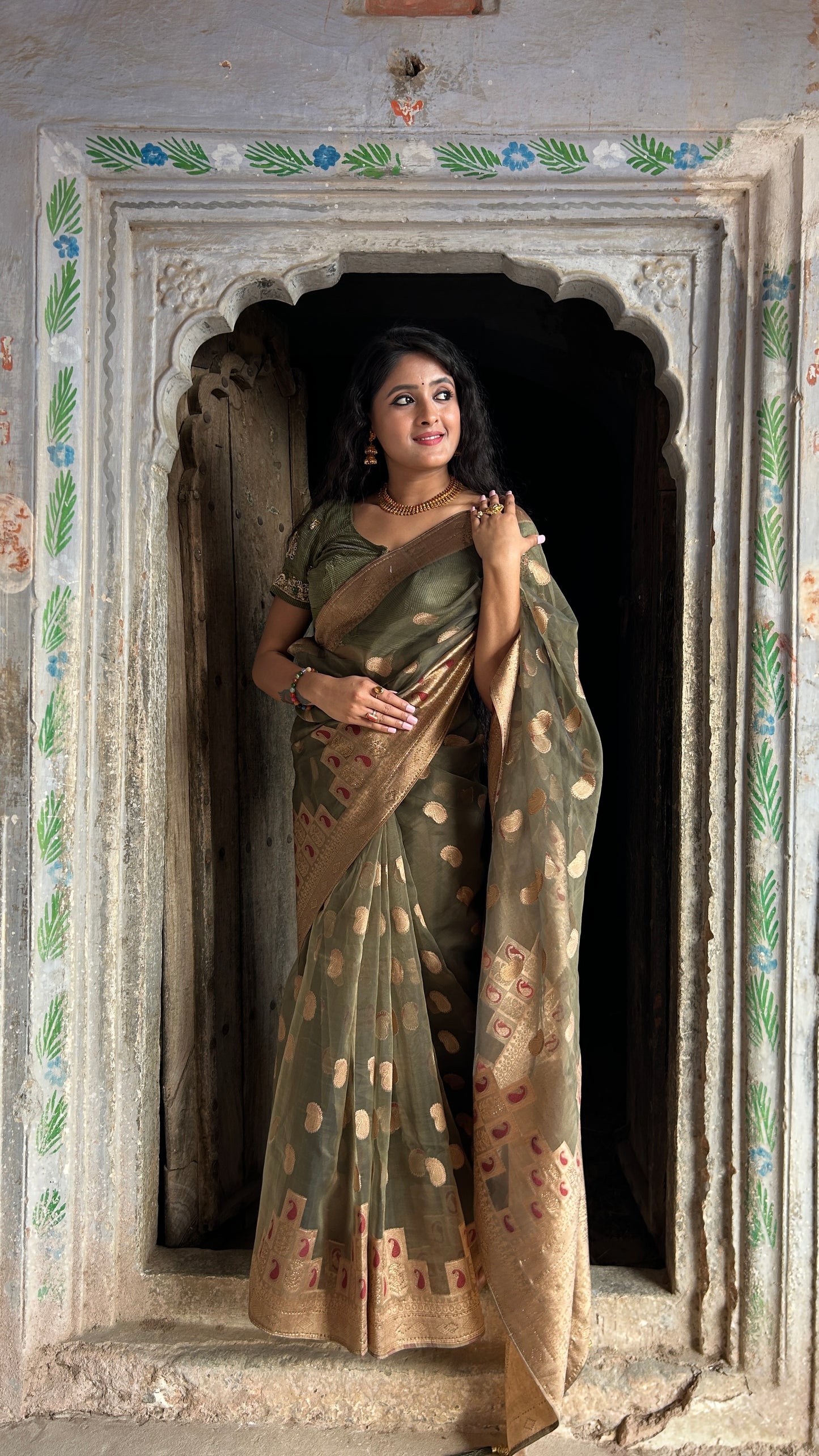 Designer Zari Organza Saree