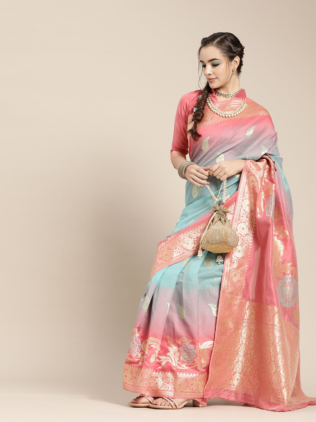 Ethnic Motifs Saree With Woven Design Border