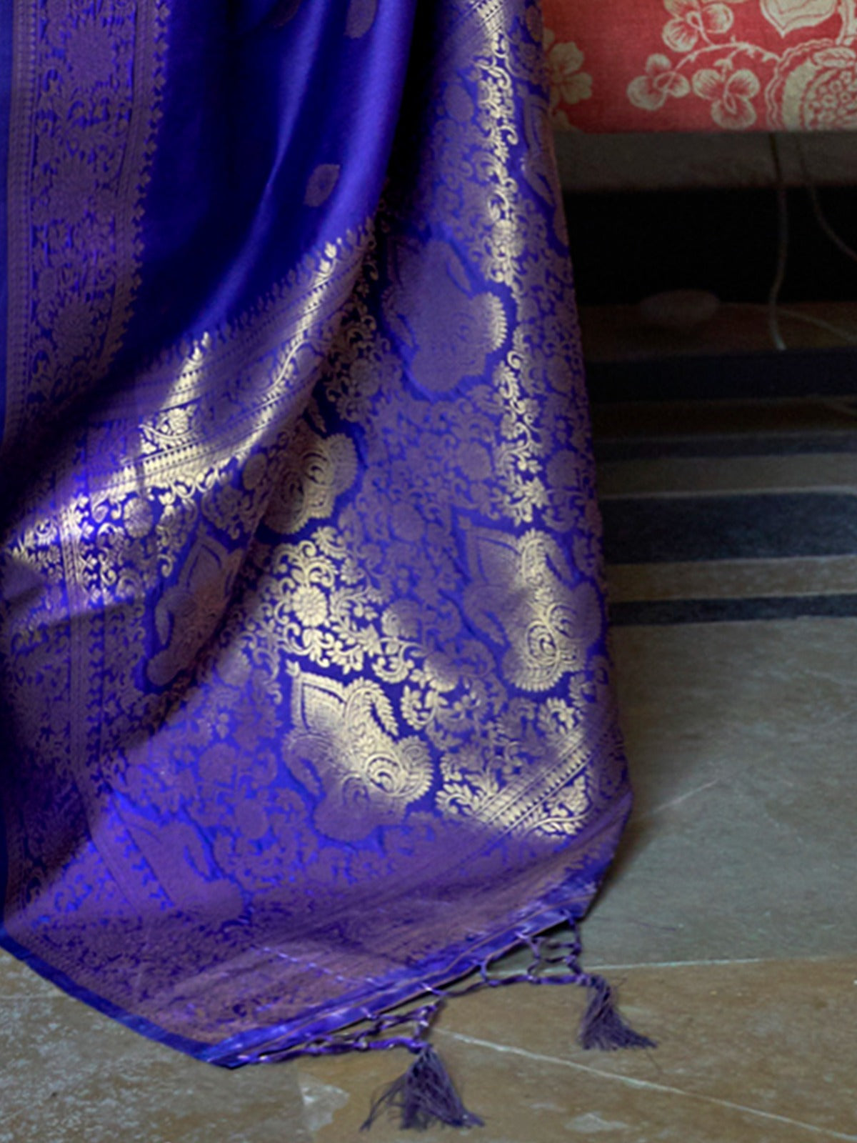 Festive Zari Silk Blend Chanderi Saree